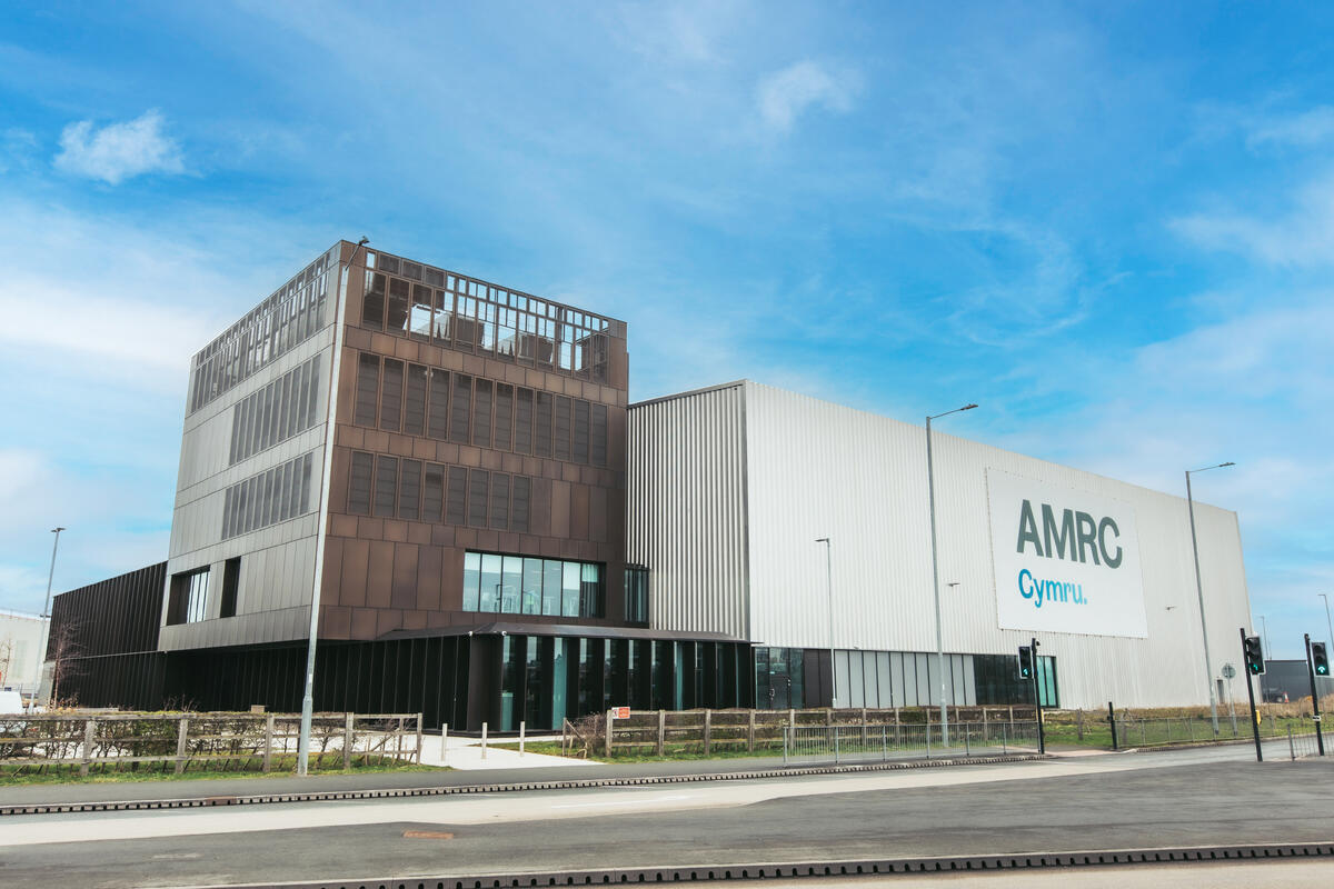 AMRC Cymru saves joint site with Airbus UK enough energy to power 60 ...